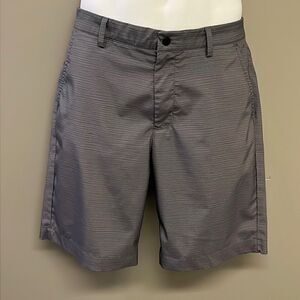 Greg Norman Men’s Heather Gray Golf Shorts- Size 32